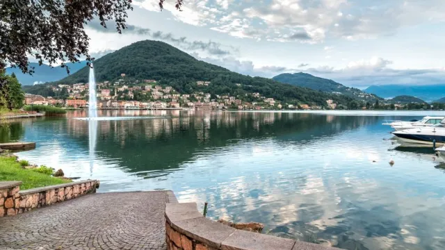 ponte_tresa (Foto: ilturista.infoLorenzo Lovato) ponte_tresa (Foto: ilturista.infoLorenzo Lovato)
