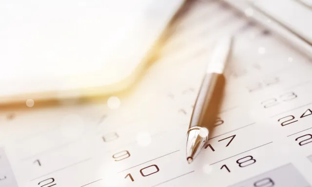 Kirchgemeindeversammlung (Foto: AdobeStock) Kirchgemeindeversammlung (Foto: AdobeStock)