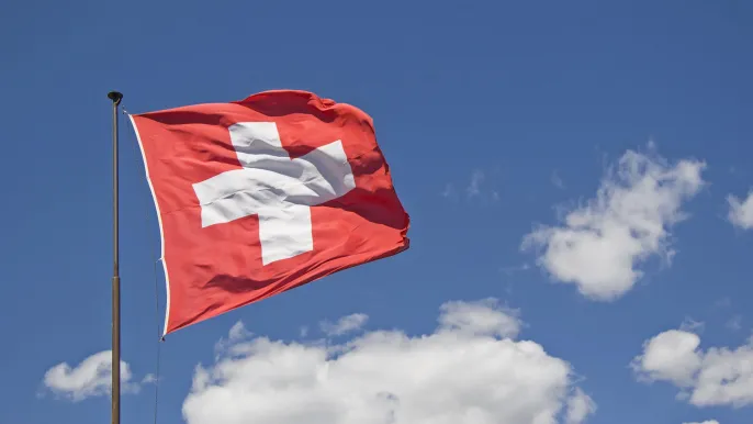 Schweizerfahne (Foto: Adobe Stock) Schweizerfahne (Foto: Adobe Stock)